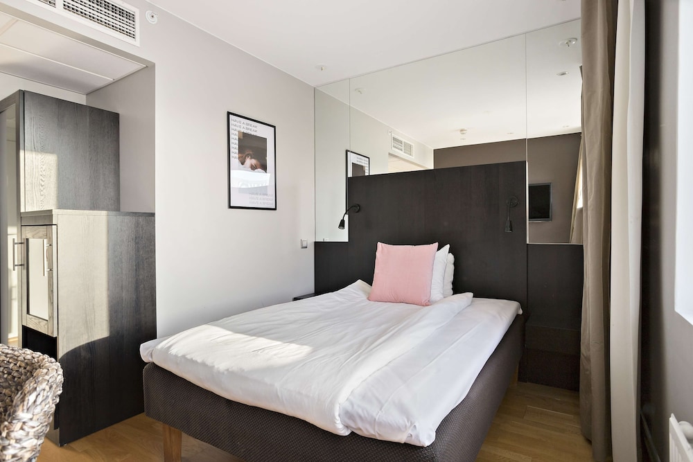 

Lamezia Terme - Spånga - Aiden by Best Western Stockholm Solna