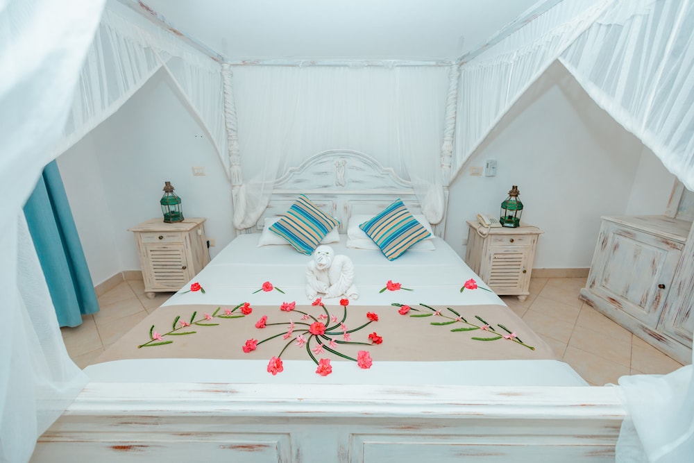 

Napoli - Marafiki - Twiga Beach Resort
