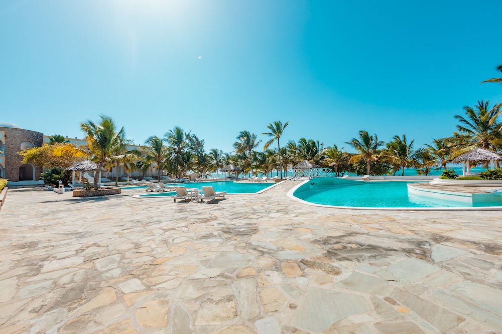 

Firenze - Marafiki - Twiga Beach Resort