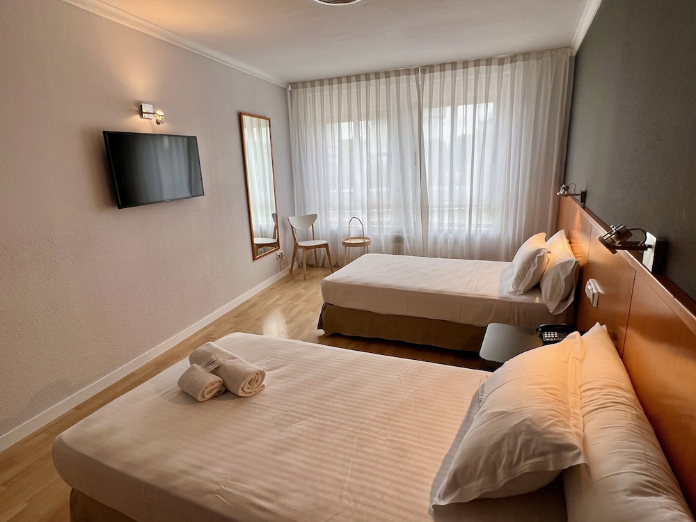 

Ancona - Aeroporto di Madrid - AP Hotel Madrid Airport