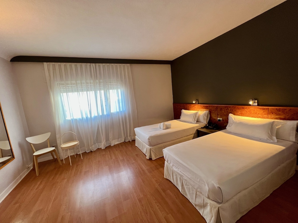 

Alghero - Aeroporto di Madrid - AP Hotel Madrid Airport
