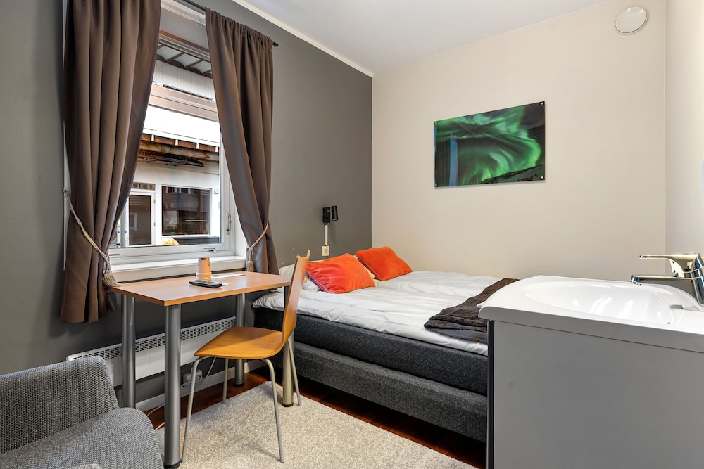 

Venezia - Tromsø - Enter Backpack Hotel