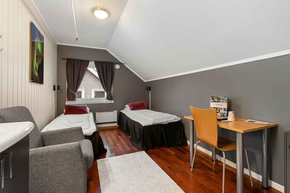 

Milano - Tromsø - Enter Backpack Hotel