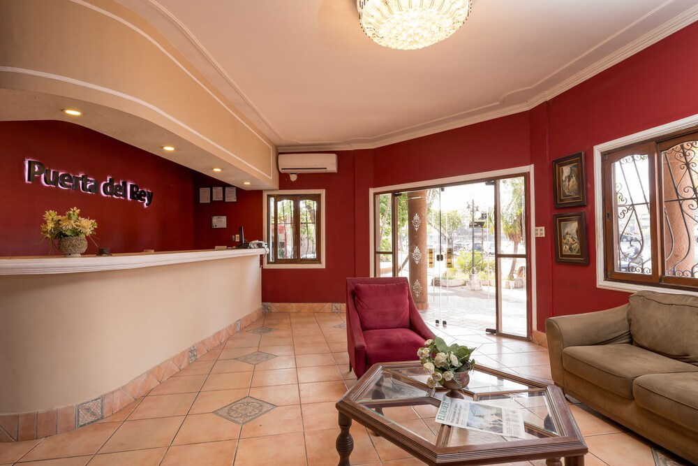 

Milano - Santa Cruz de la Sierra - Hotel Puerta del Rey