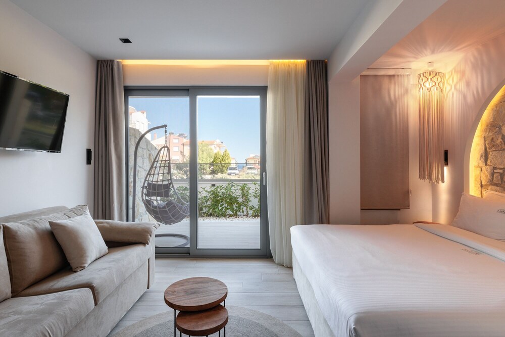 

Bologna - Polychrono - Amalthia Luxury Suites