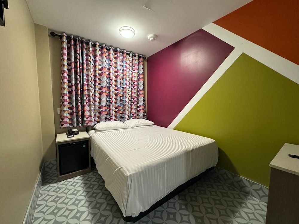 

Roma - Brooklyn (NY) - Moon Hotel Brooklyn