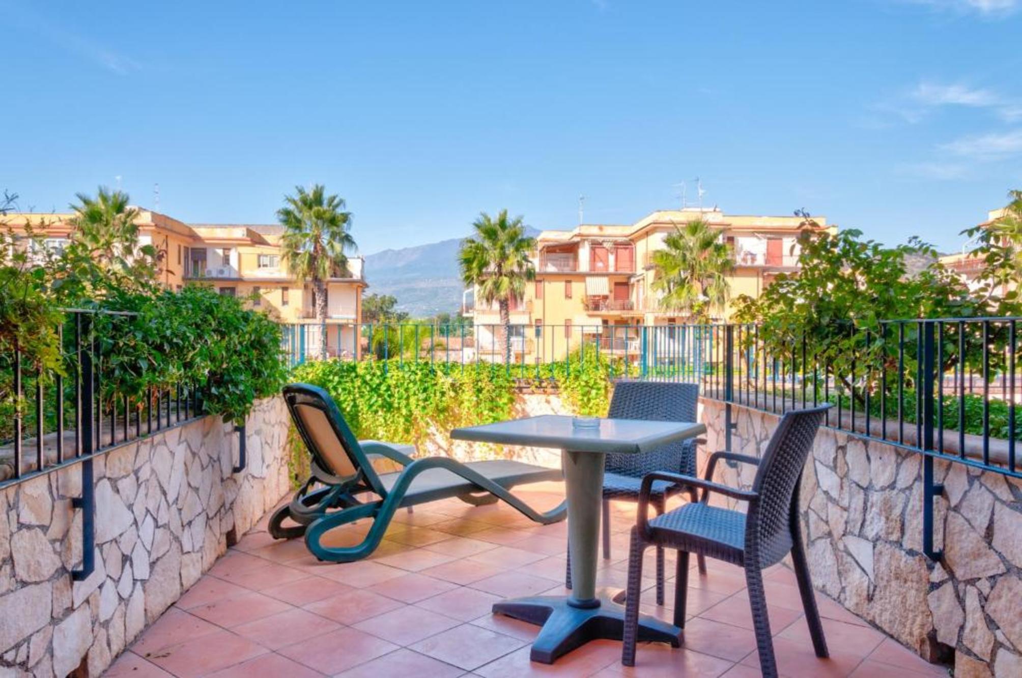 

Bologna - Giardini Naxos - Hotel Caesar Palace