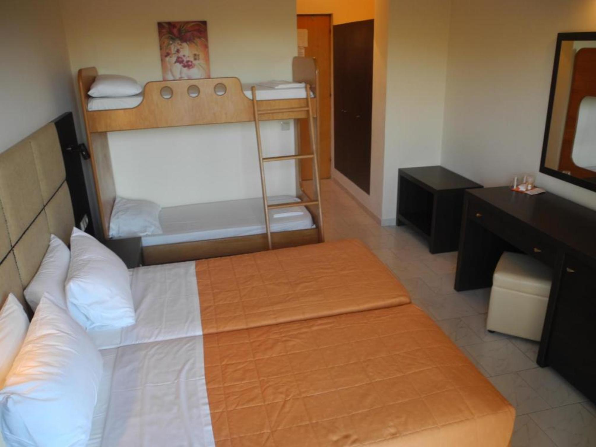 

Catania - Acharavi - Pegasus Hotel