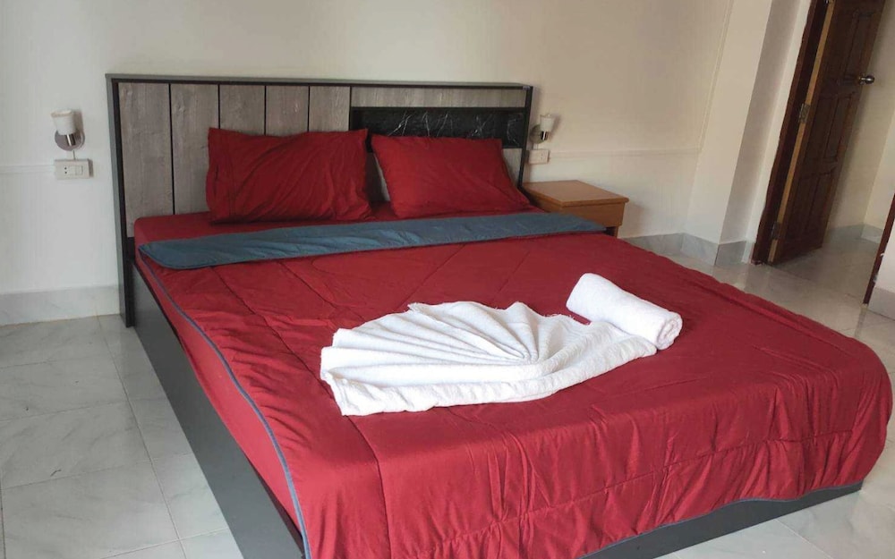 

Bari - Karon Beach - Pailin Hill Hotel Patong