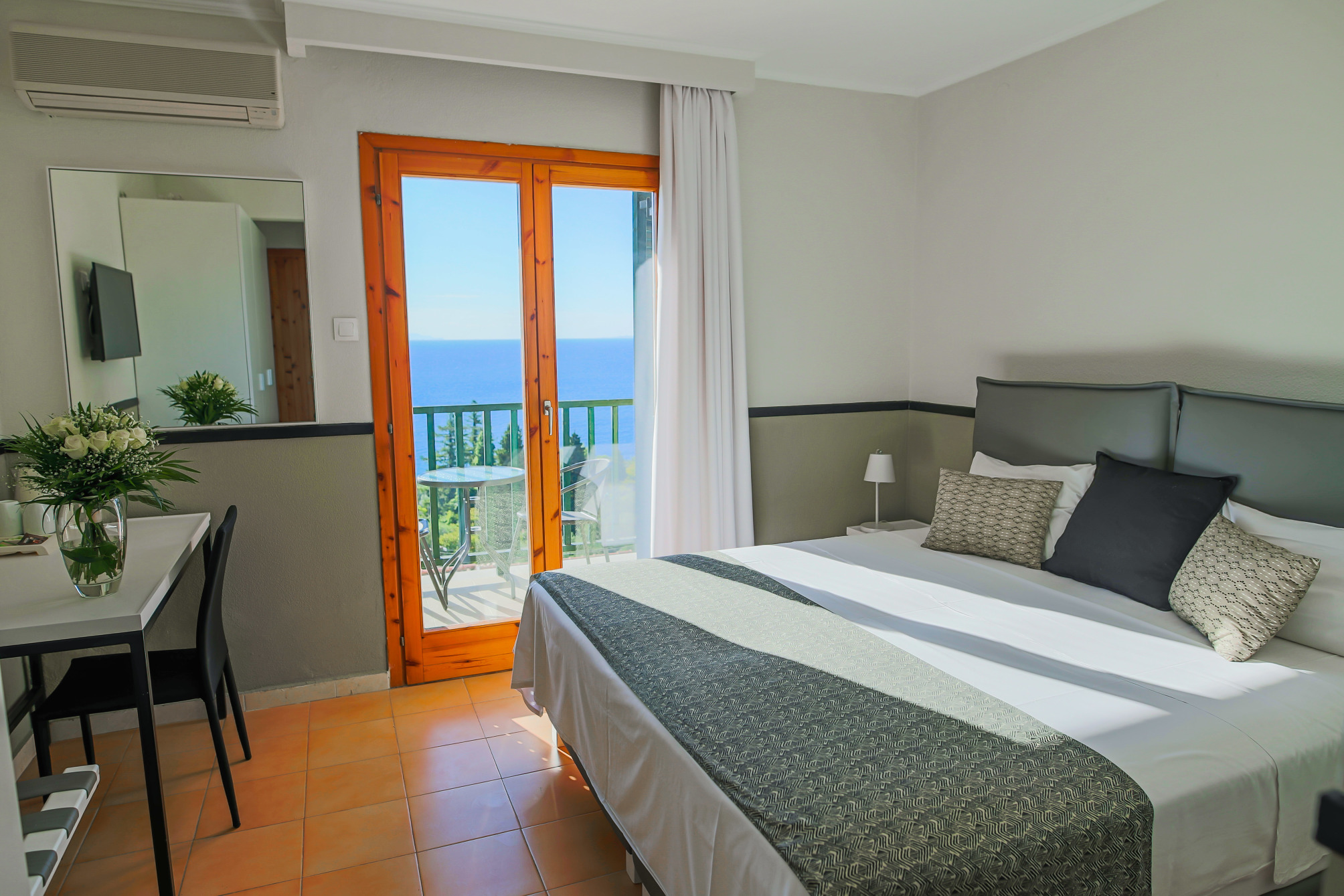 

Firenze - Barbati - Corfu Aquamarine Hotel