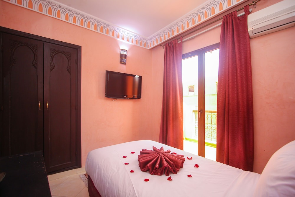 

Cagliari - Marrakech - Hotel El Hadna By HMS