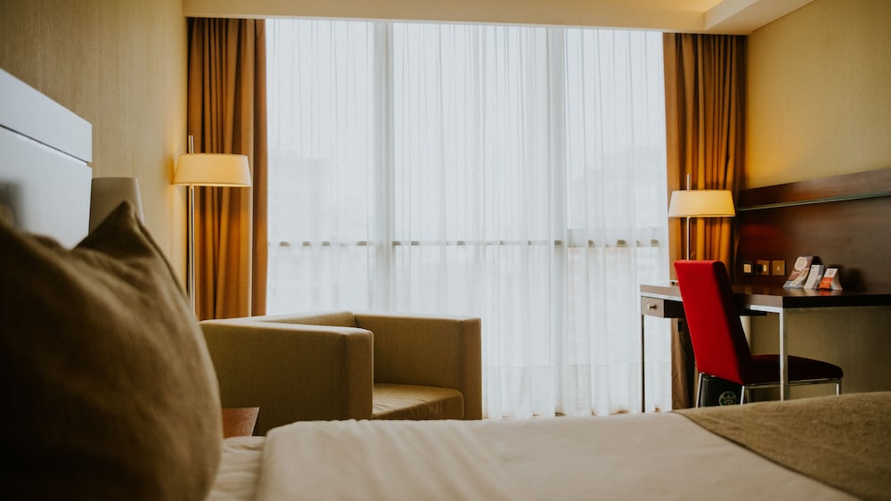 

Bologna - Cordoba - Howard Johnson Hotel Cordoba