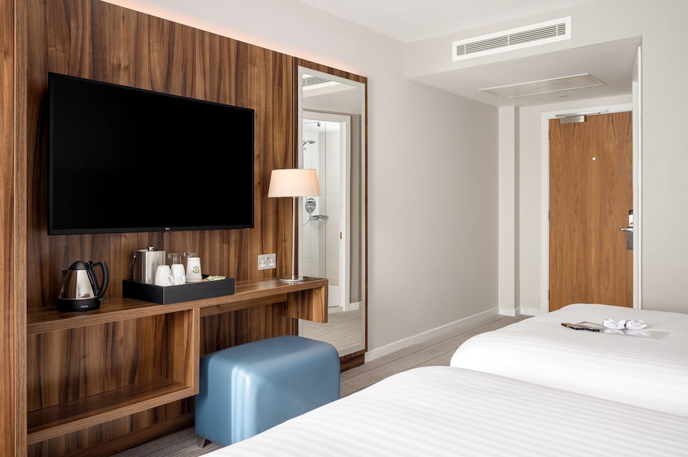 

Bologna - Paisley - Courtyard by Marriott Glasgow Airport