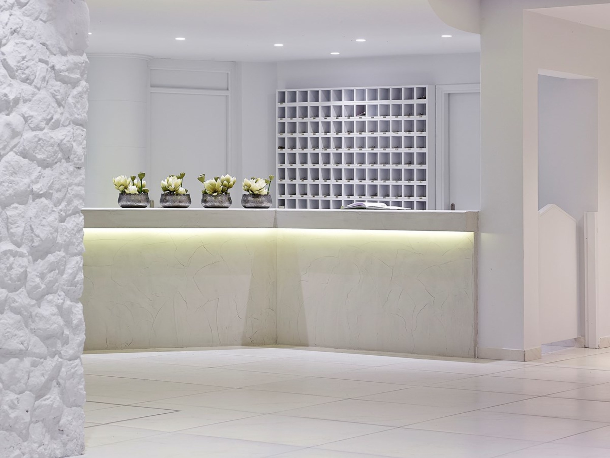 

Catania - Agios Fokas - Dimitra Beach Hotel & Suites