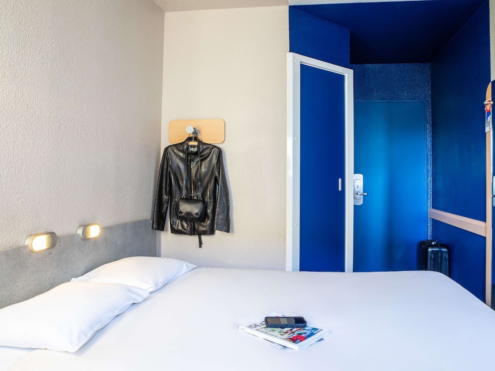 

Trieste - Parigi - ibis budget Paris Porte De Montmartre