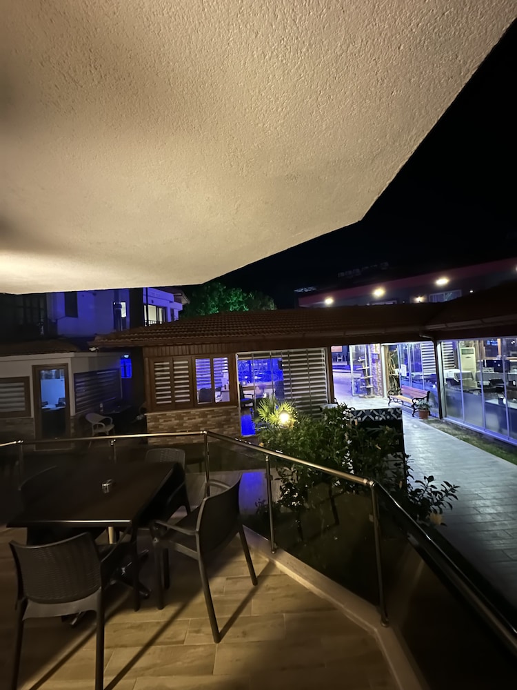 

Bari - Sarigerme - Dolphin Apart Hotel