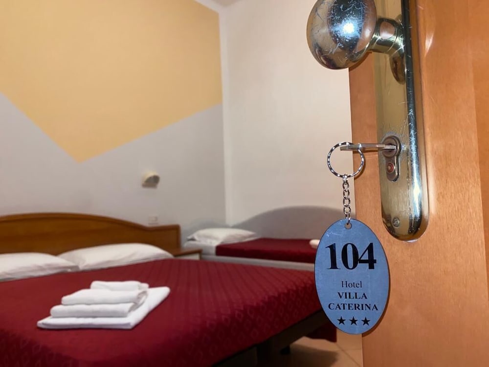 

Milano - Riviera Romagnola, Mare Italia - Hotel Villa Caterina