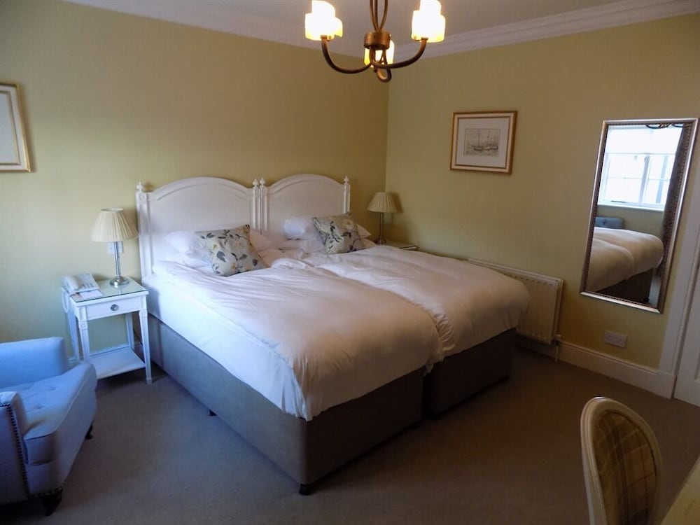 

Milano - Bettystown - Flynns of Termonfeckin Boutique Hotel