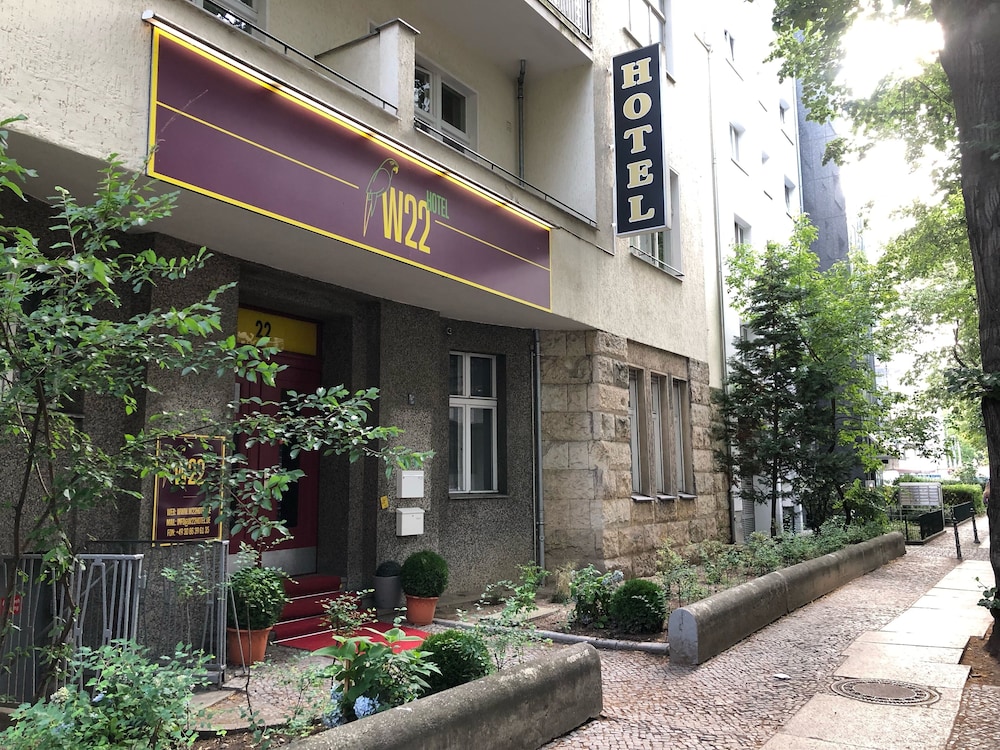 

Palermo - Berlino - W22 Hotel am Kurfürstendamm