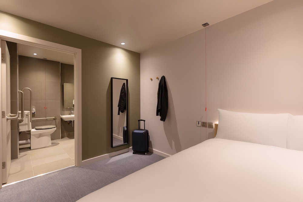 

Roma - Eltham - Zedwell Greenwich