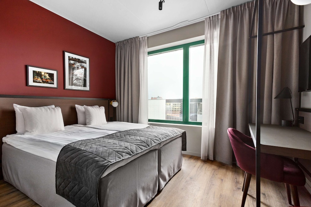 

Bologna - Älvsjö - Best Western Plus Hotel Kungens Kurva