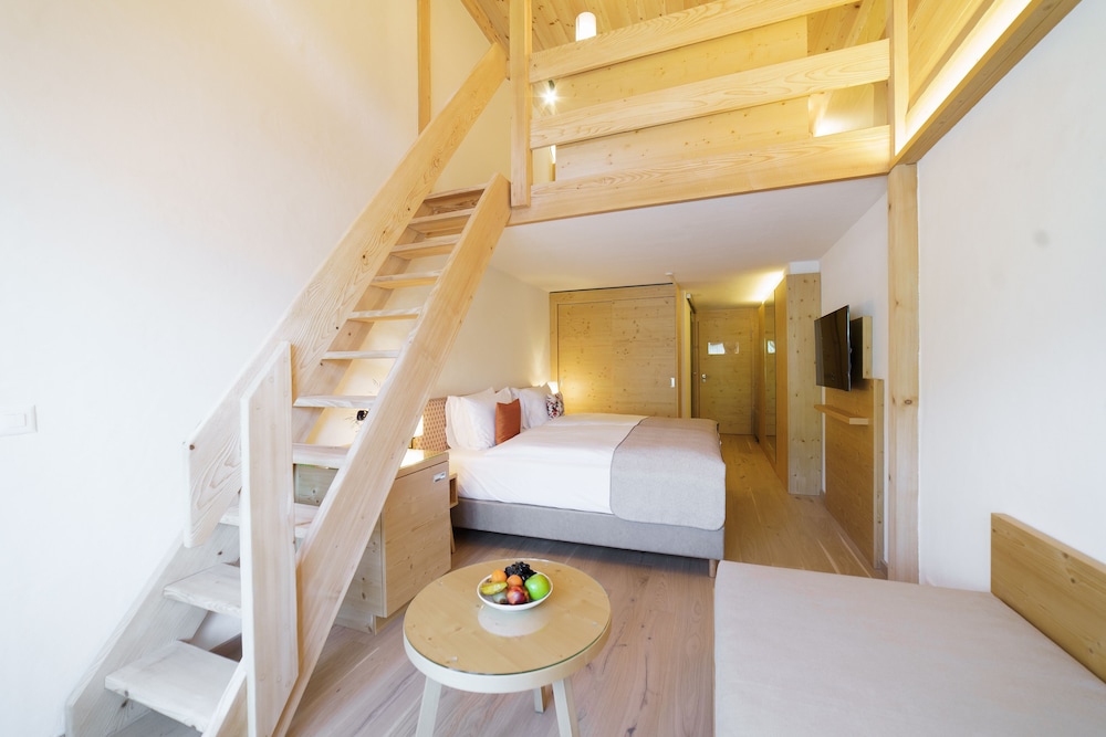 

Milano - Gstaad - Gstaaderhof - Active & Relax Hotel