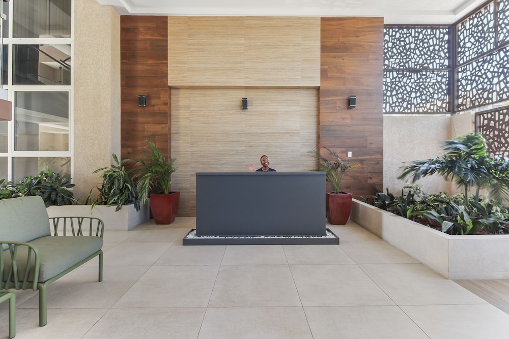

Roma - Palm Beach - Bocobay Aracari Condo Hotel