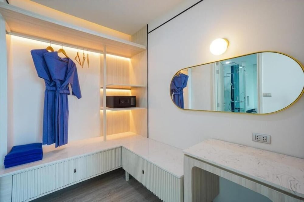 

Venezia - Bang Tao Beach - Poolrada Boutique Hotel - SHA Plus