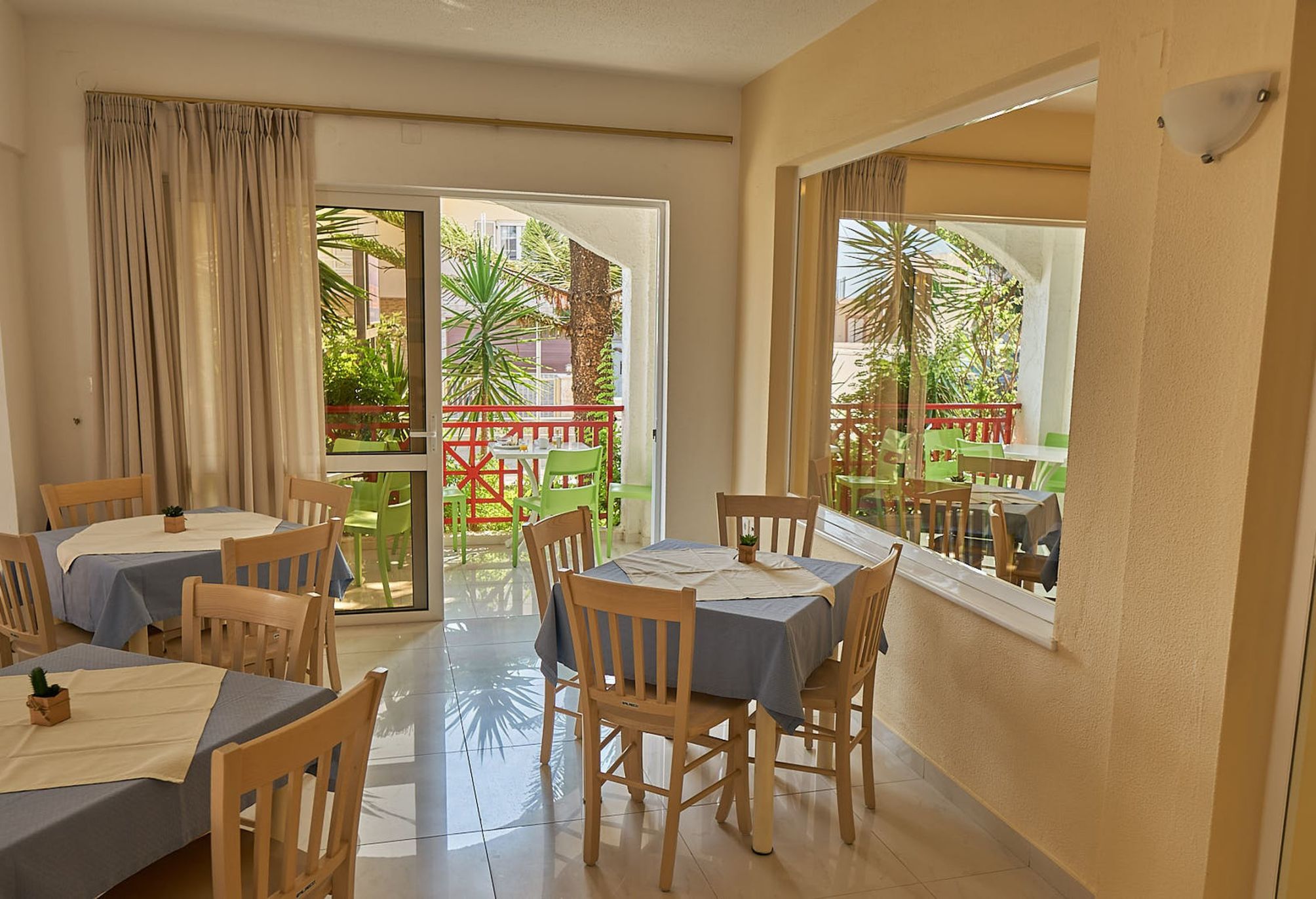 

Firenze - Rethymno - Apollon Hotel Apartments
