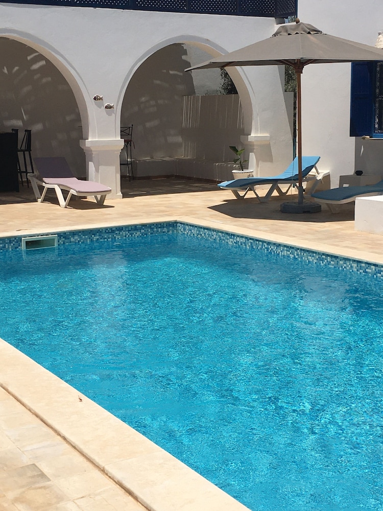 

Milano - Taguermess - Tamalou Djerba
