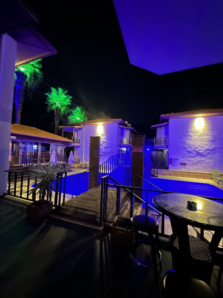 

Bologna - Sarigerme - Dolphin Apart Hotel
