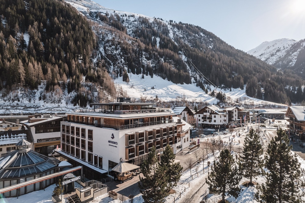 

Bari - St Anton - Anthony's Life&Style Hotel