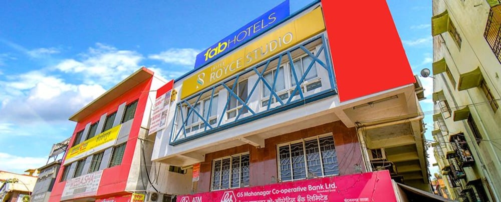 

Milano - Pune - Fabhotel Rs Apartment