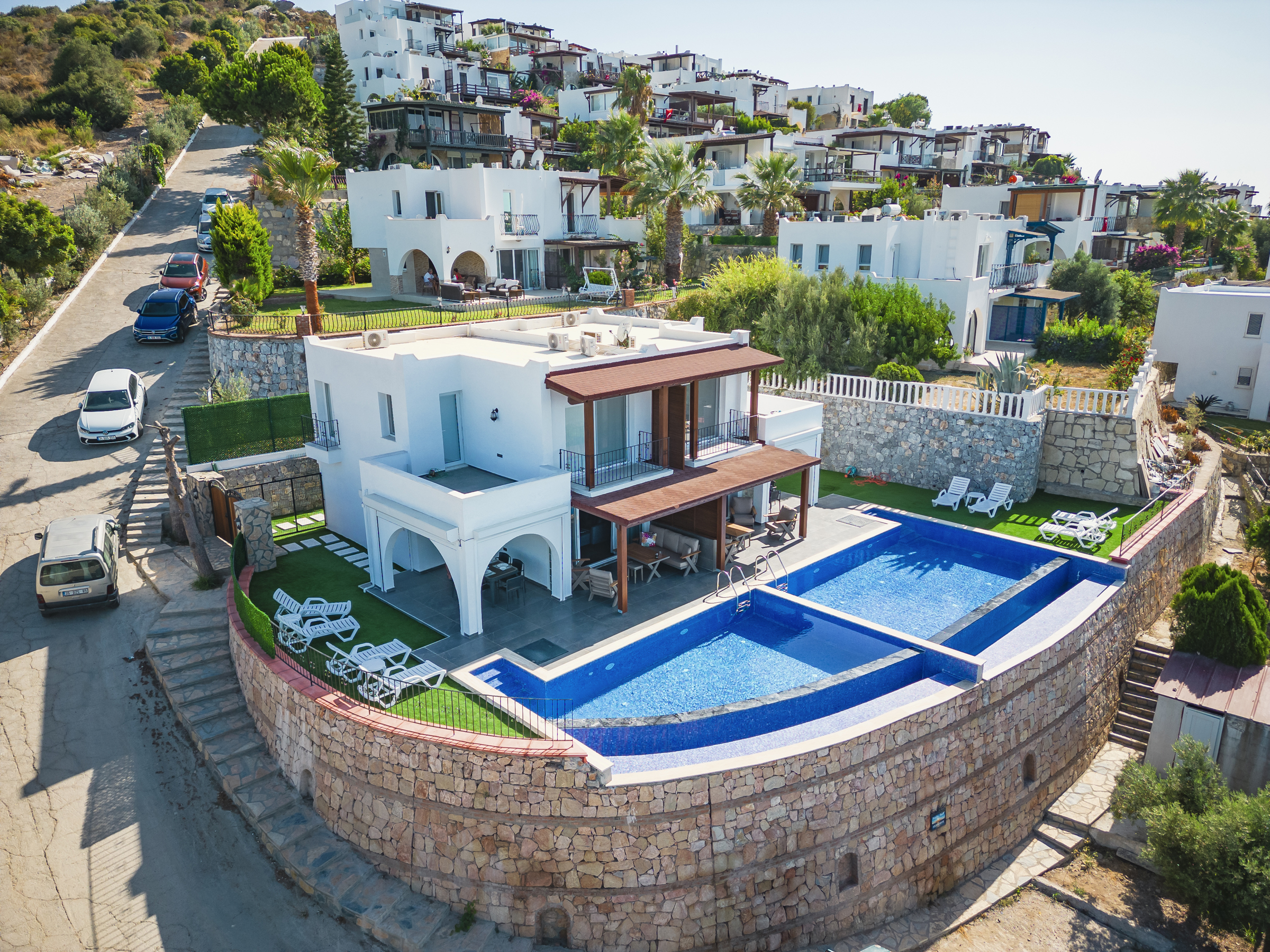 

Milano - Bogazici - Bodrum Bargilya Villaları