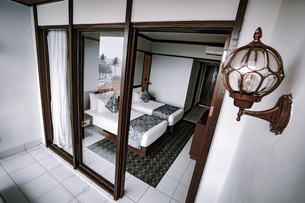 

Milano - Lovina - Lovina Beach Club & Resort