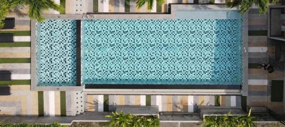 

Venezia - Si Sunthon - The Rubber Hotel Phuket