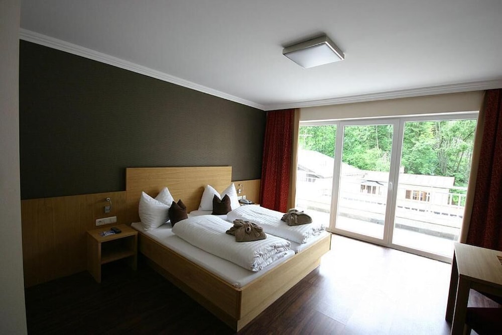 

Milano - Saalbach - Hotel Herzblut - Joker card included in summer