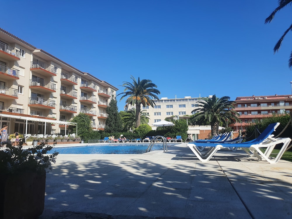 

Napoli - L'Estartit - Payet Apartments 6-8 Personas