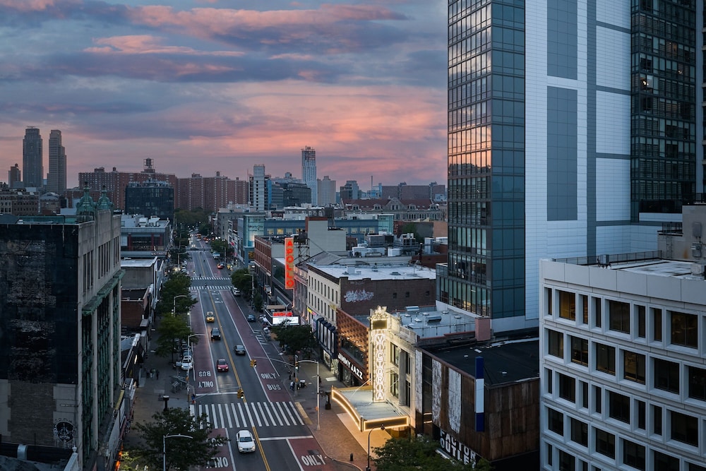 

Milano - Bronx - Renaissance New York Harlem Hotel