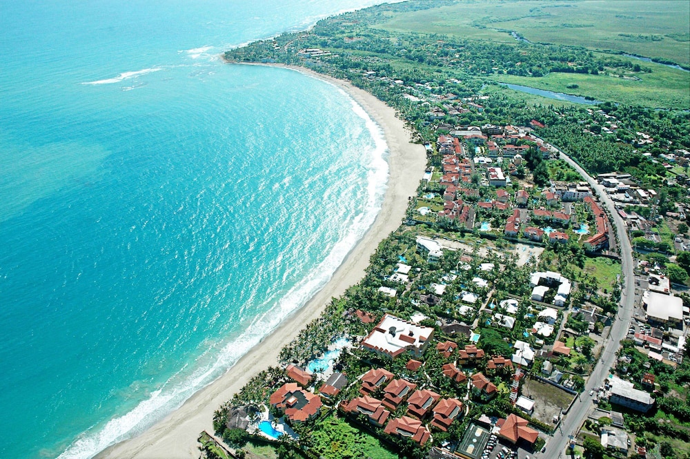 

Roma - Cabarete - Viva Tangerine by Wyndham, A Trademark All Inclusive