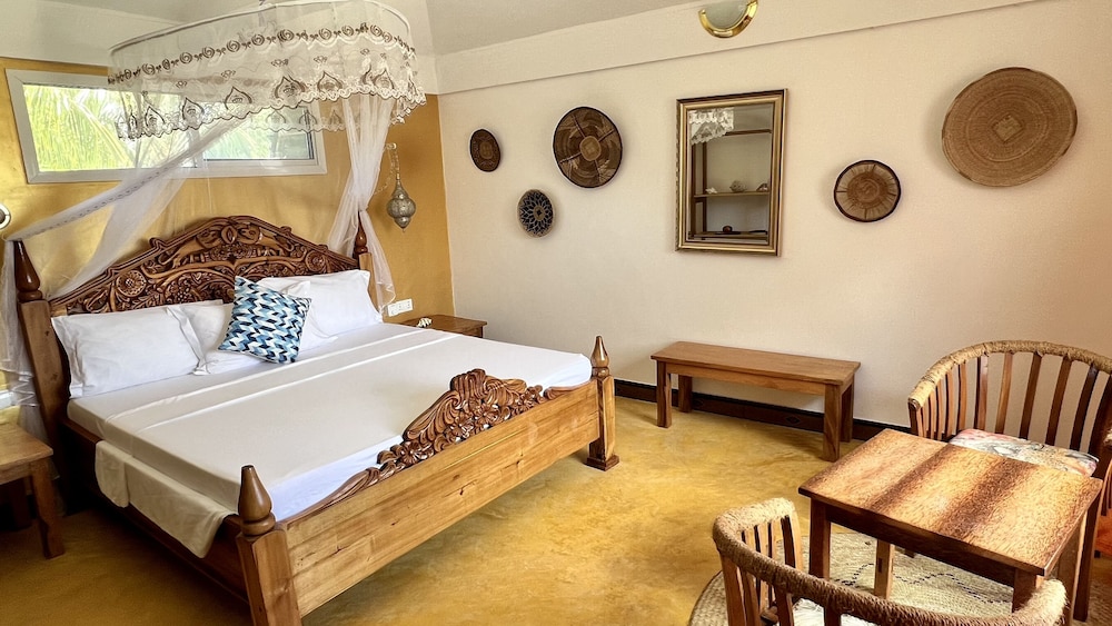 

Bologna - Pingwe - Oleza Boutique Hotel