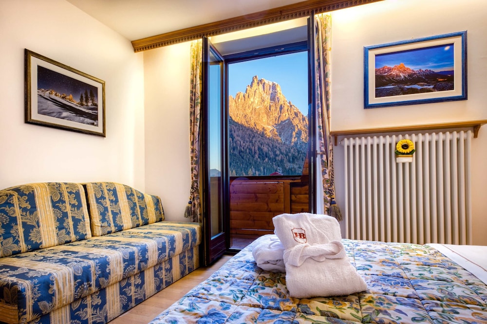 

Napoli - Val di Fassa, Montagna Italia - Hotel Belvedere