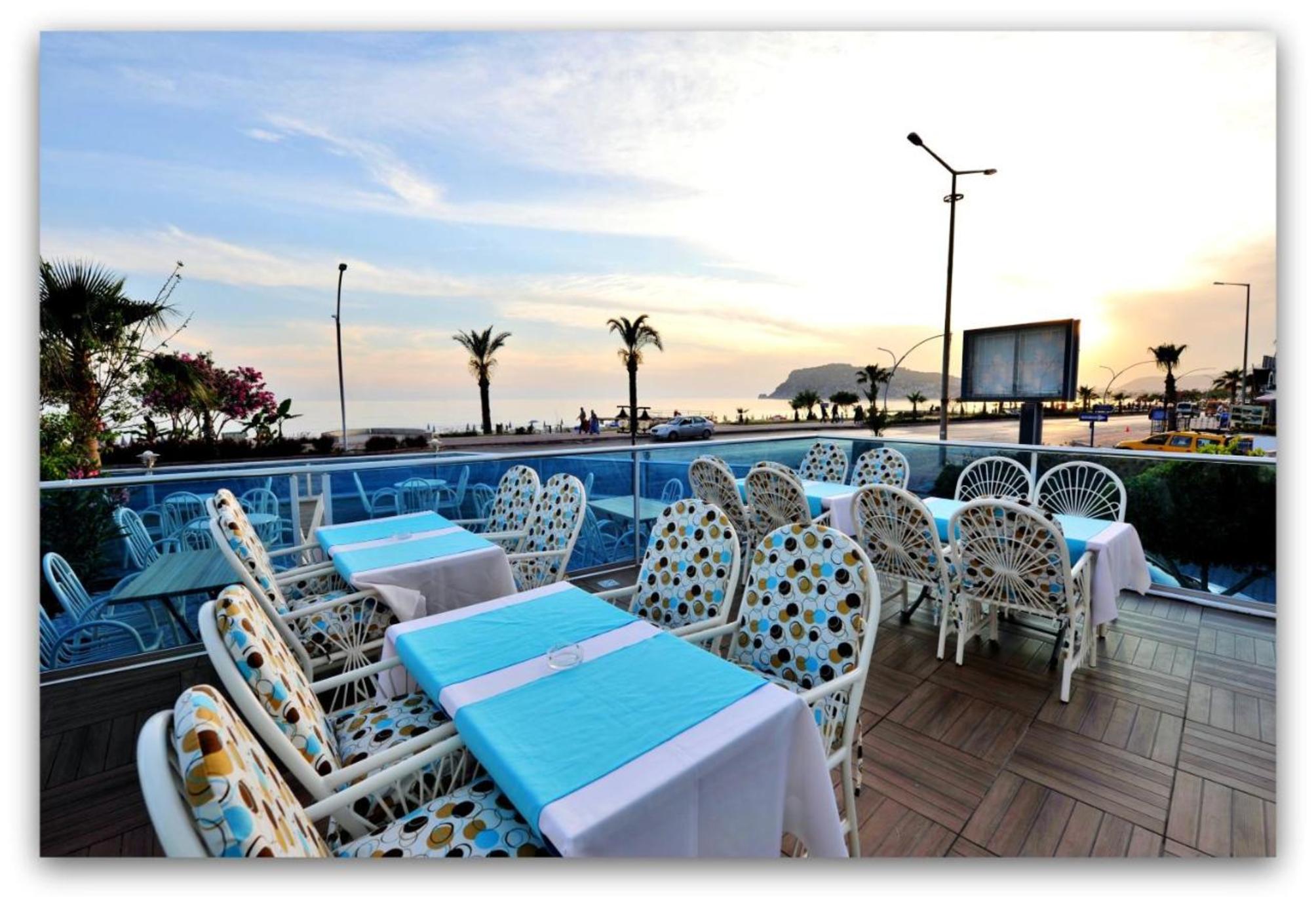 

Napoli - Mahmutlar - Mesut Hotel