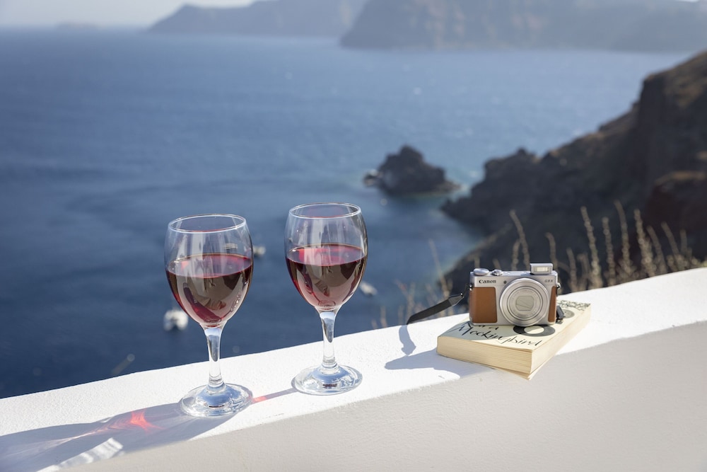 

Lamezia Terme - Santorini, Isole Greche - Kyrkos Residency