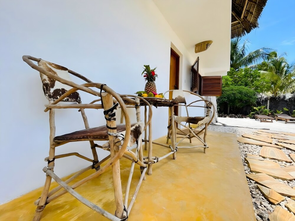 

Bologna - Chwaka - Oleza Boutique Hotel