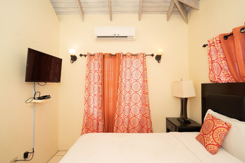 

Roma - St. John's - Connie's Comfort Suites