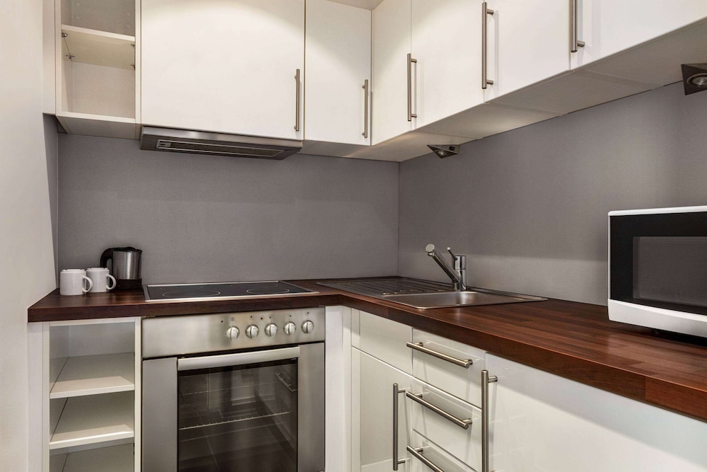 

Milano - Stuttgart Airport - Vienna House Easy by Wyndham Stuttgart