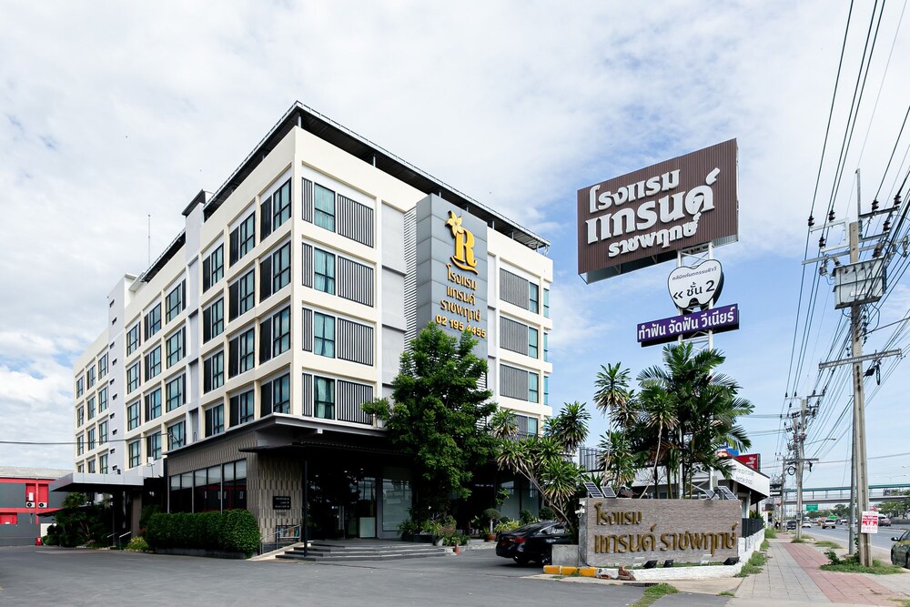 

Milano - Pak Kret - Grand Ratchapruek Hotel