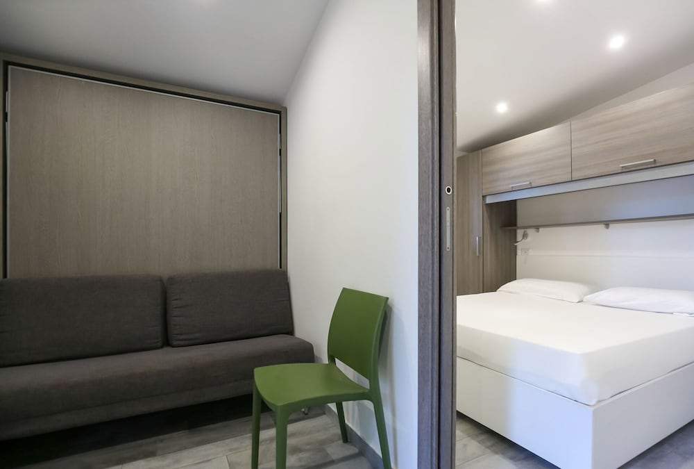 

Milano - Sorrento - Hostel & Glamping Santa Fortunata