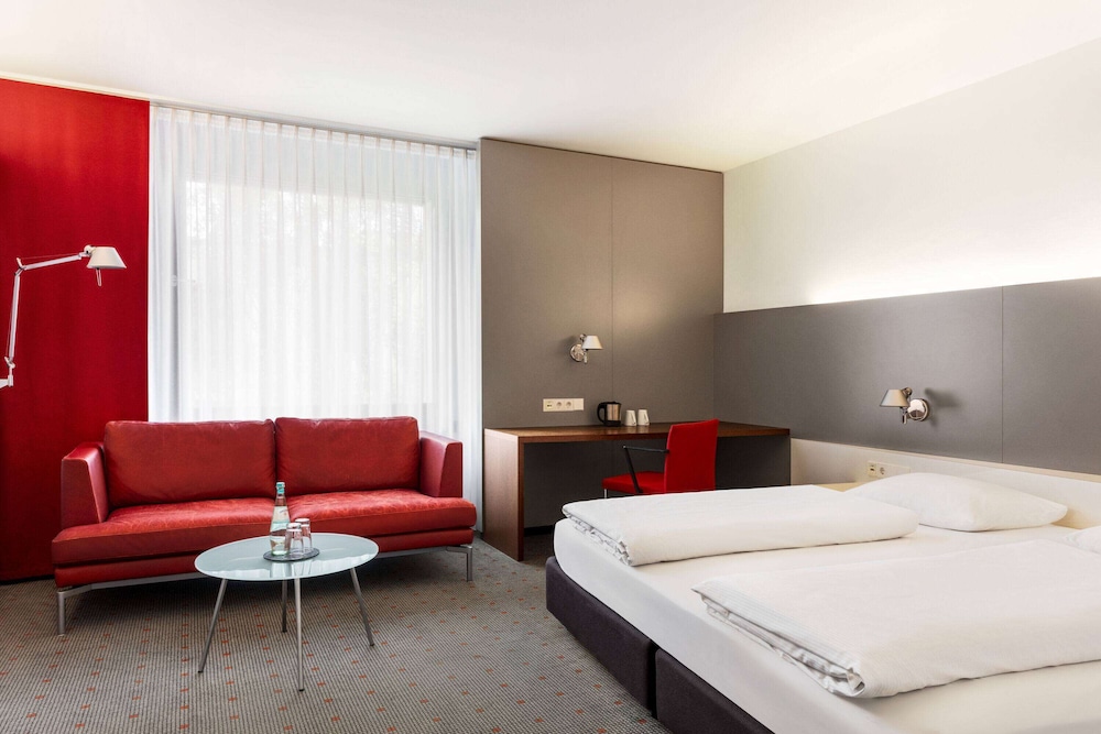 

Milano - Böblingen - Vienna House Easy by Wyndham Stuttgart